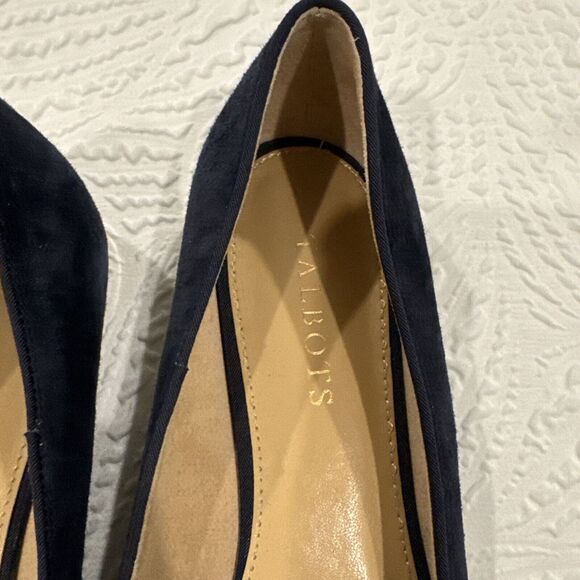 Talbots EUC Ryan Blue Suede RED TRUCK Christmas Holiday Flats Shoes Women's 8 M - Picture 9 of 16